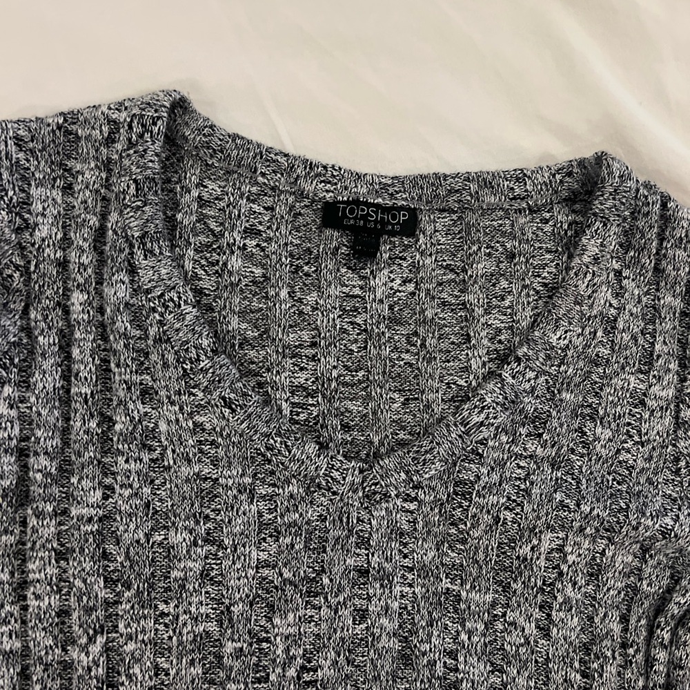 TOPSHOP Knit Sweater - Picture 2 of 6